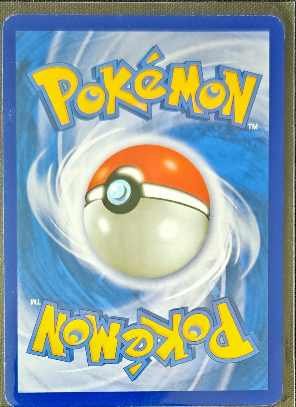 Ralts - RC8/RC25 - Legendary Treasures: Radiant Collection (Lightly Played)
